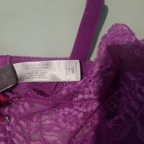 Victoria Secrets - Picture 3 of 5